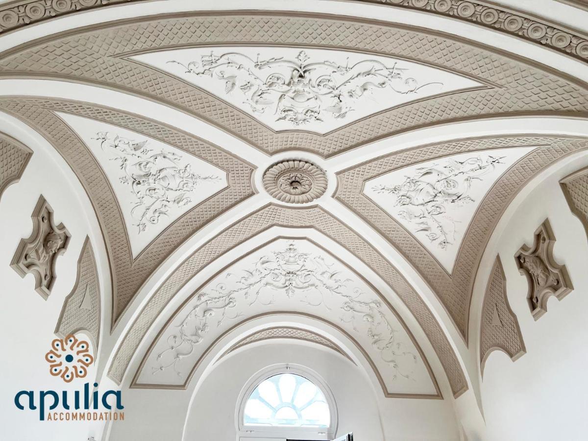 The Gorgeous By Apulia Accommodation Bari Luaran gambar